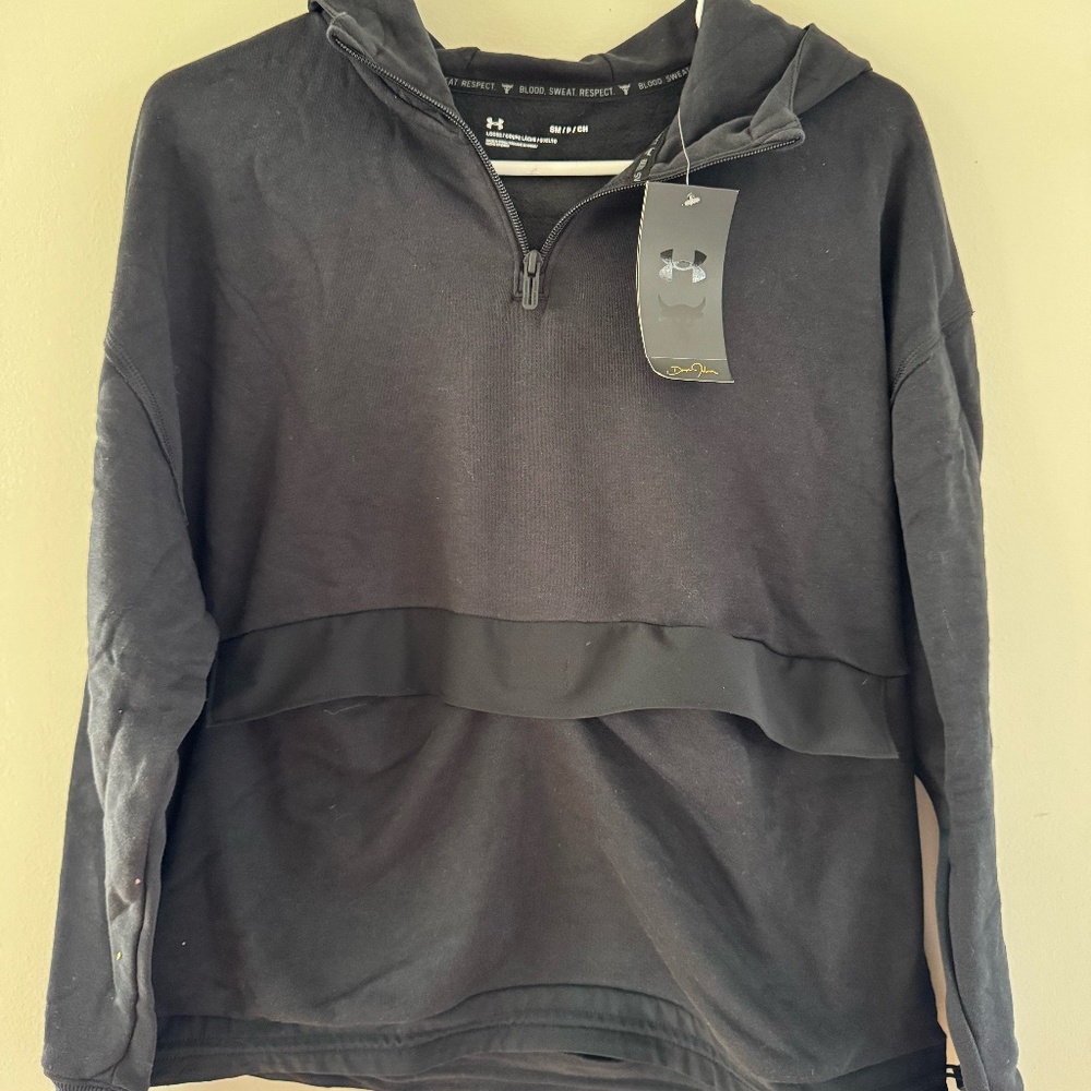 Under Armor active hoodie